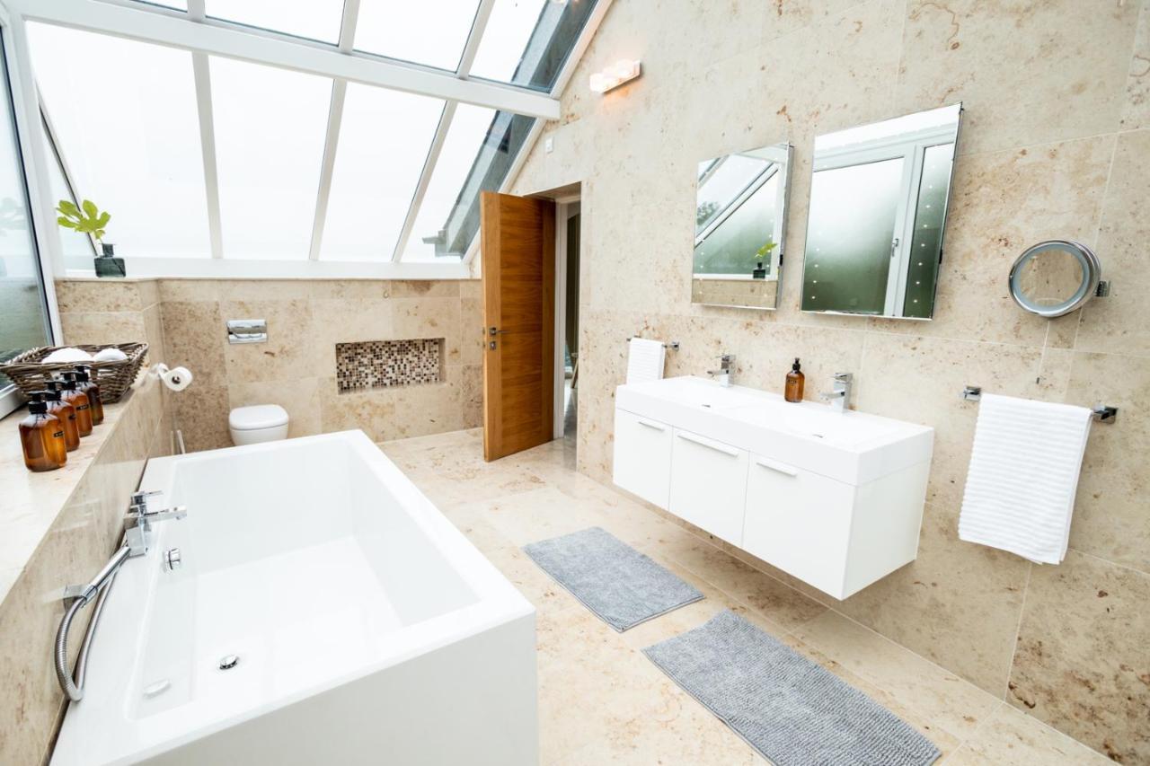 뉴포트 Ecton House B&B 외부 사진