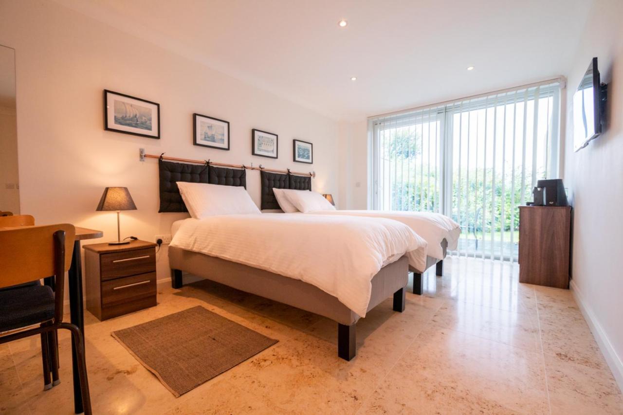 뉴포트 Ecton House B&B 외부 사진